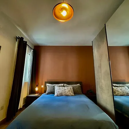 Airport Accommodation Bedroom With Your Own Private Bathroom Self Check In And Self Check Out Air-Condition Included Mqabba Exterior photo