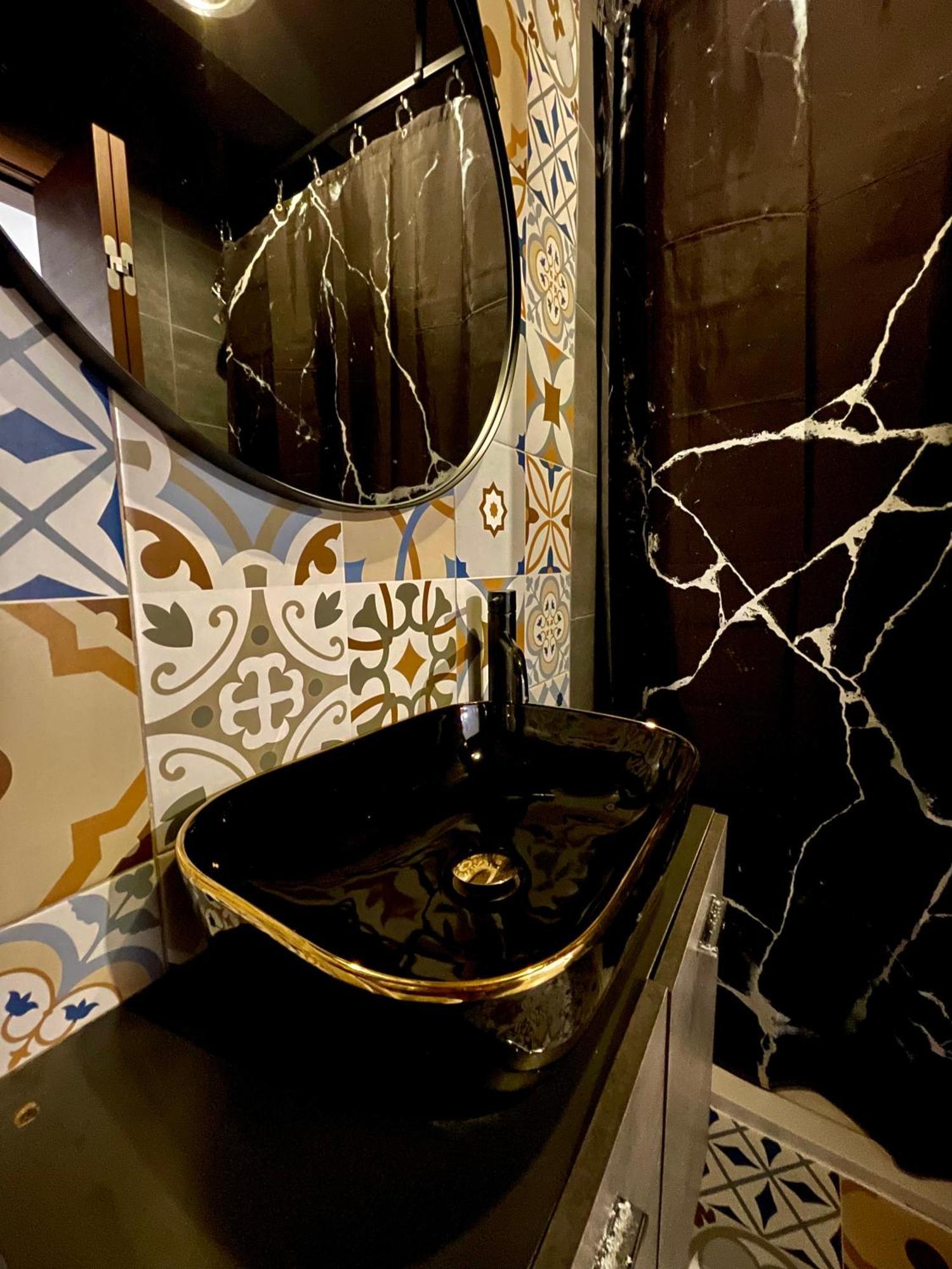 Airport Express: Private Ensuite With Self Check-in Homestay
