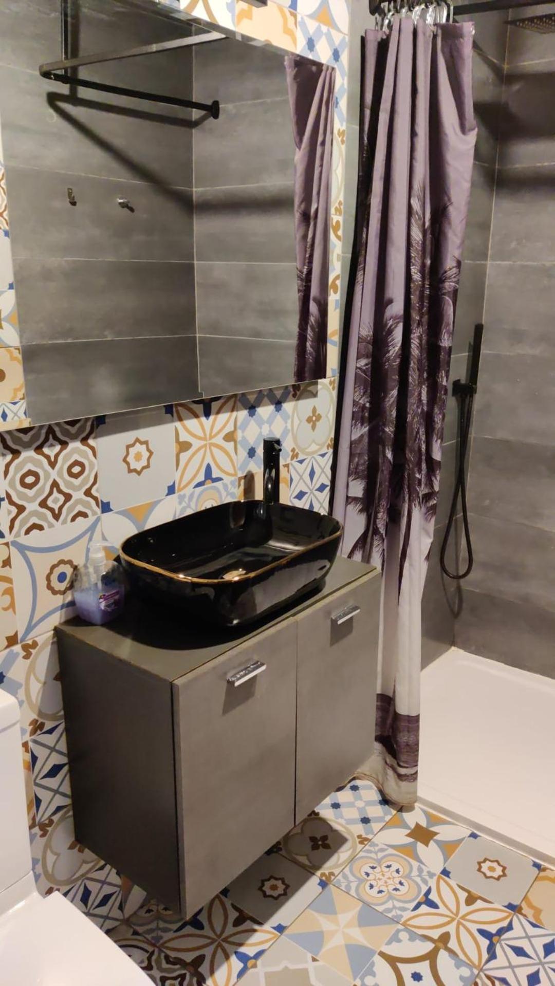 Airport Express: Private Ensuite With Self Check-in * Mqabba